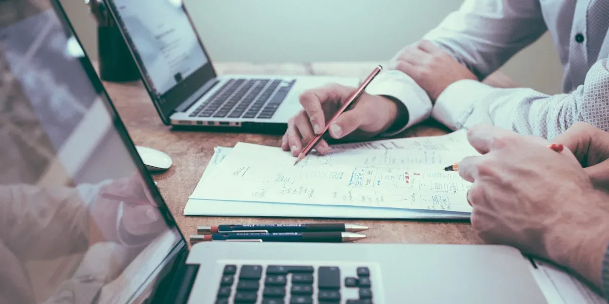 Why Some Advisors Command $500K+ Fees While Others Struggle at $50K